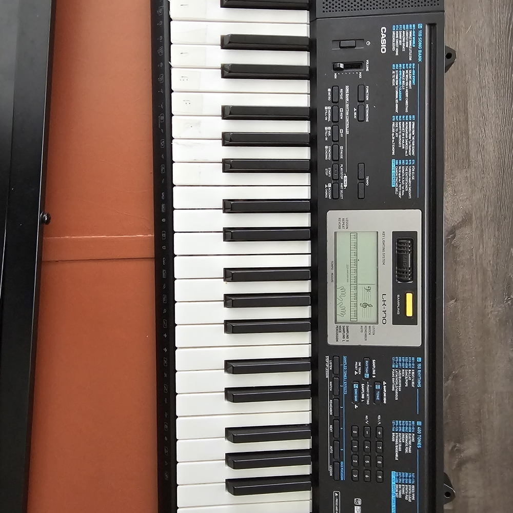Casio PortaSound Electronic Keyboard with Stand – Great Condition 🎹